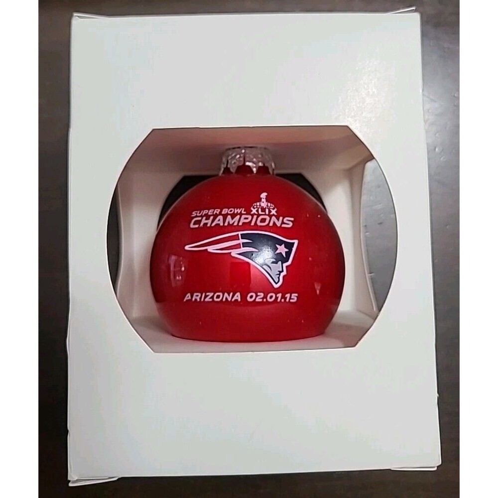 New England Patriots Red CHRISTMAS TREE ORNAMENT Super Bowl XLIX Champion 2015